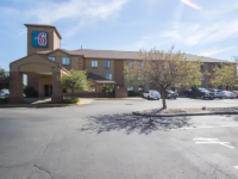 โมเทล 6 อินเดียแนโพลิส อินดีแอนา - สนามบิน โรงแรมในอินเดียแนโพลิส