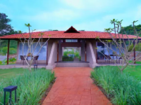 Ravishing Retreat Resort Hotels in Ramanagara