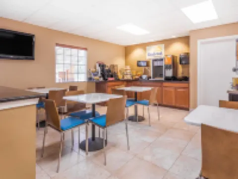 Days Inn by Wyndham Trenton Hotels in Dade County