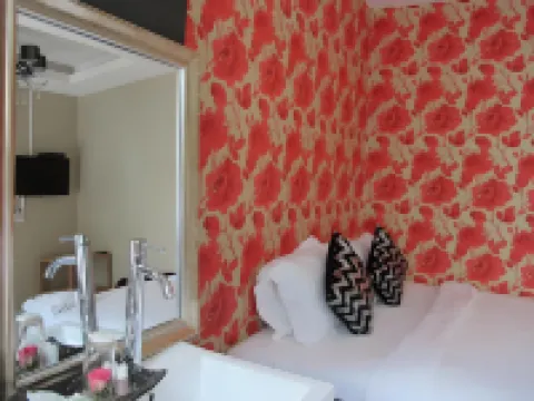 At Casa Guesthouse Amphawa