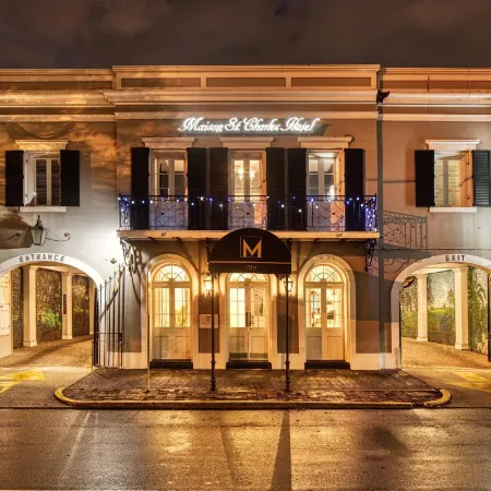 Maison Saint Charles Отели рядом с достопримечательностью «Железнодорожная станция Юнион Стейшн»