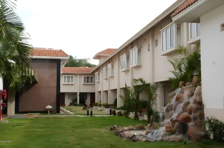 The Grand Regent Отели в г. Коимбатур