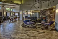 Hampton Inn & Suites Memphis-Galleria - parking