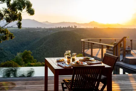 Tamodi Lodge Отели в г. Кеурбоомстран