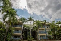Gateway Hotel & Apartments Hotels in 