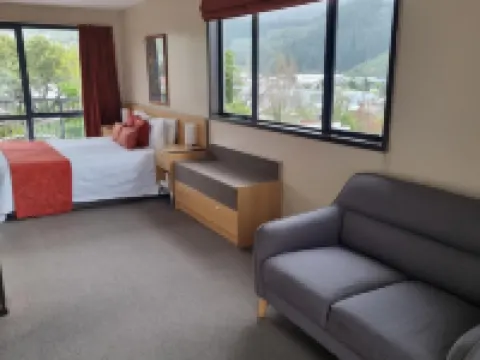 百老匯汽車旅館 皮克頓酒店