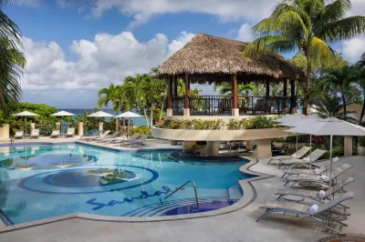 Sandals Ochi Beach All Inclusive Resort - Couples Only فنادق في 