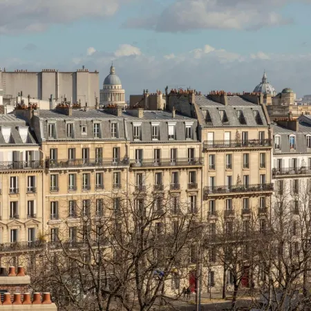 Hôtel du Lion Отели рядом с достопримечательностью «14-й округ: Монпарнас»