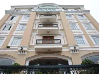 Hoa Phat Hotel & Apartment Hotels near Thu Duc District