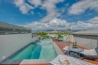 كوكونت جروف - موقف سيارات
