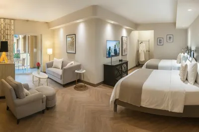 Hollywood Hotel Hotels near Silverlake Flea
