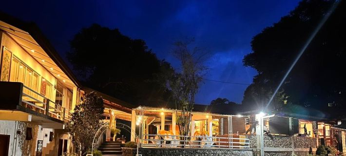 Eeescart Family Resort Hotels in Badulla