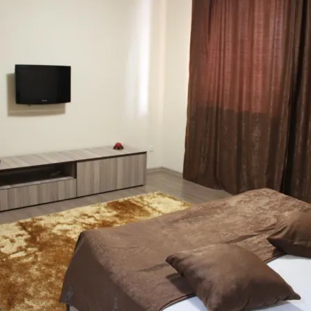 Cross Apartments and Tours