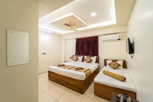 Pondy Stay - 2-Star