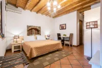 The Varos Residences Hotel - Boutique