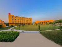 Spree Resort Jim Corbett - bar