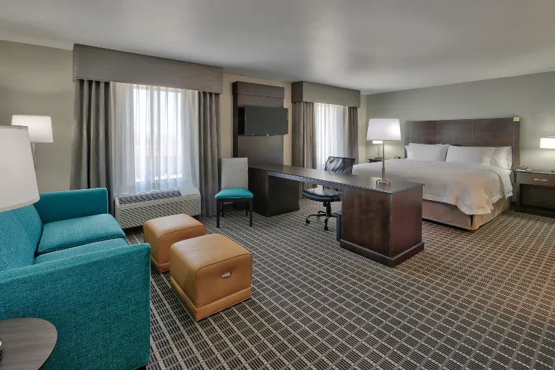 Hampton Inn & Suites Albuquerque/Airport