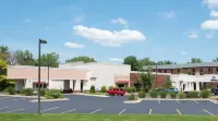 DoubleTree by Hilton Hotel Grand Rapids Airport - Bãi đậu xe