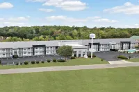 Baymont by Wyndham Beaumont Hotels in Beaumont