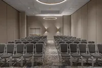 Renaissance Chicago North Shore Hotel