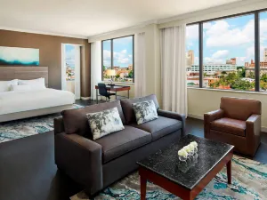 Delta Hotels Richmond Downtown