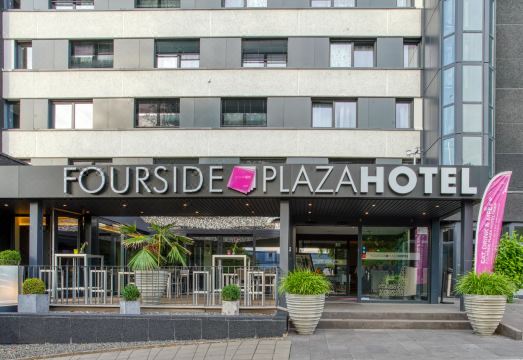 4. 포사이드 플라자..