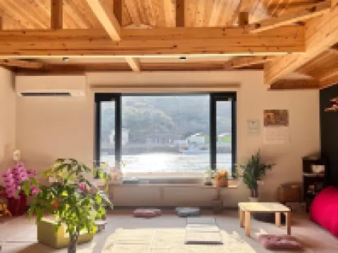 対馬 ゲストハウス＆カフェ やまぼうし 対馬のホテル