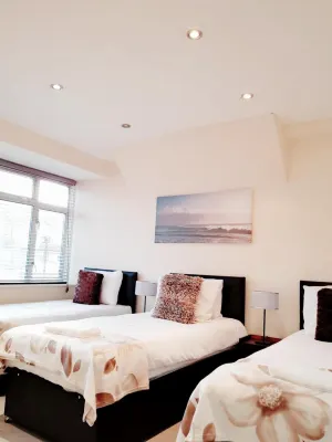The 22 Hotel a Enfield
