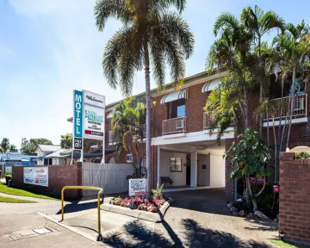 Banjo Paterson Motor Inn Hotels in Rosslea