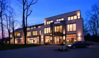 Relais & Châteaux Hotel Burg Schwarzenstein Hotels in 