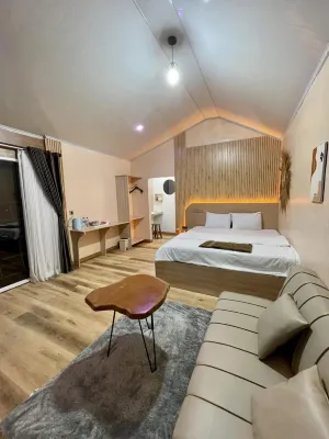 Fortune Glamping Hotels in Garung