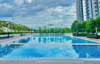 Alanis Suite with Netflix @ KLIA Sepang