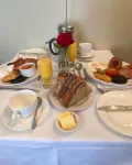 The New White Lion - Breakfast