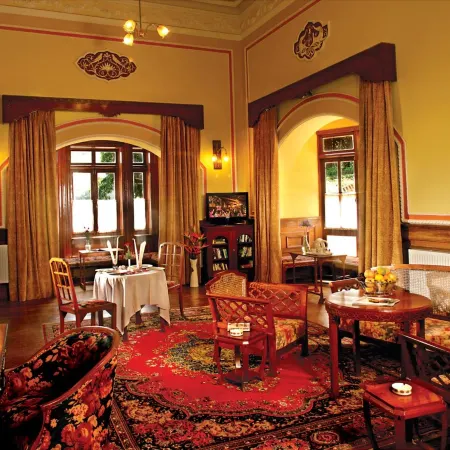WelcomHeritage Fernhills Royal Palace