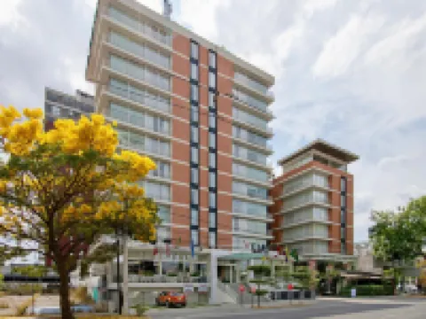 ホテル ヴェルヴェット プラザ グアダラハラのホテル