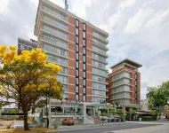 ホテル ヴェルヴェット プラザ のホテル