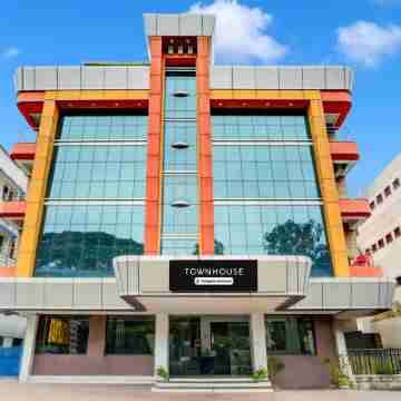 Super Townhouse Mysore Central Hotel Exterior