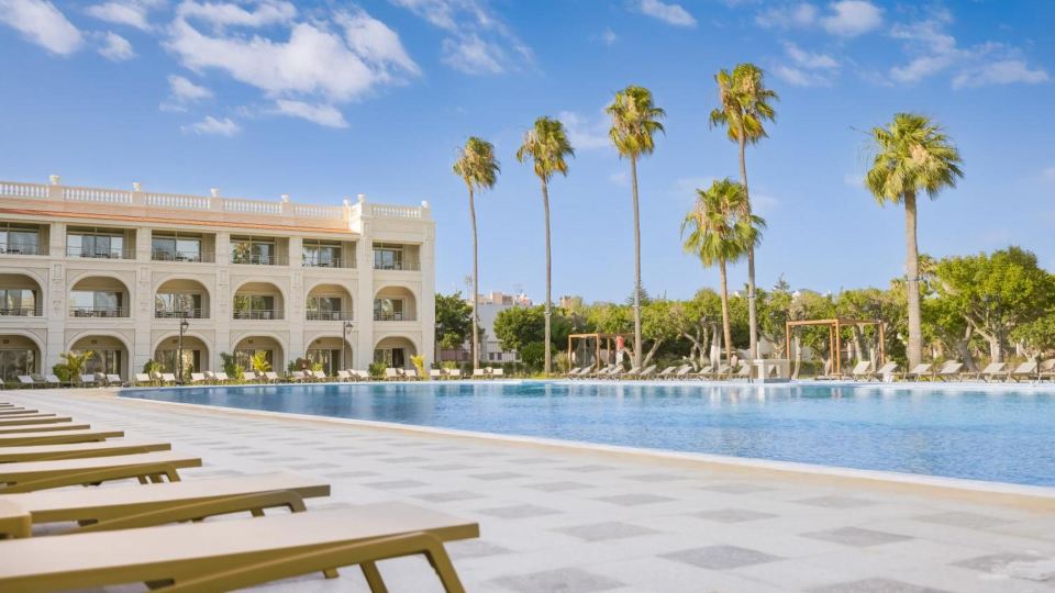 Helnan Antoniades Palace Hotel