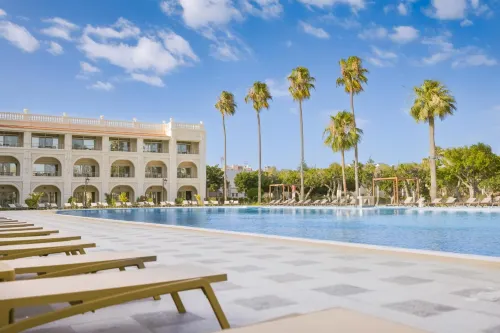 Helnan Antoniades Palace Hotel - Barer