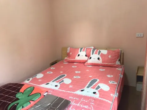 ห้องเตียงใหญ่หรือเตียงแฝดพร้อมทางเข้าสระว่ายน้ำ