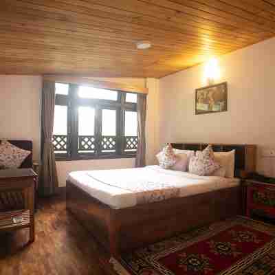 Magpie Pachhu Resort Rooms