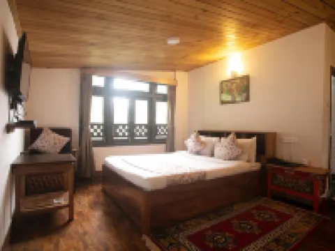 Magpie Pachhu Resort Hotels in Pelling