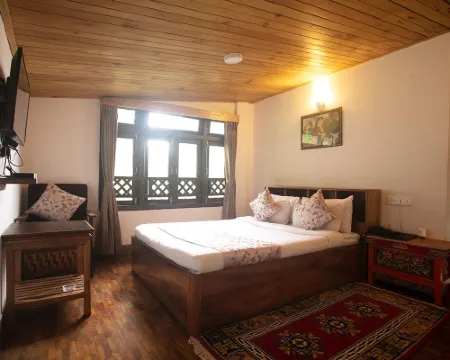 Magpie Pachhu Resort Hotels in Pelling