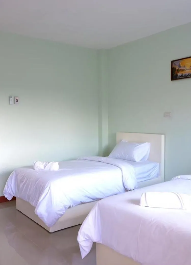 ห้องดีลักซ์ พร้อมระเบียง