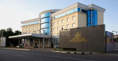 Ring Premier Hotel Hotels near Epiphany Church