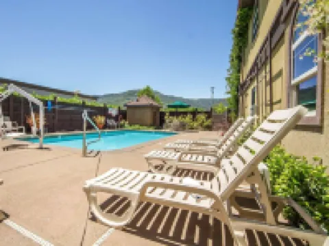 Comfort Inn & Suites Ukiah Mendocino County Hotels in Ukiah