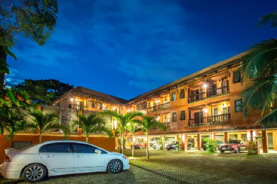 Rainforest ChiangMai Hotel