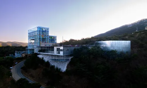 Haslla Art World Museum Hotel