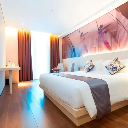 Horison Hotel Ultima Timika Отели в г. Тимика