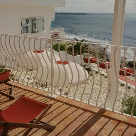 Il Delfino Seaside Inn